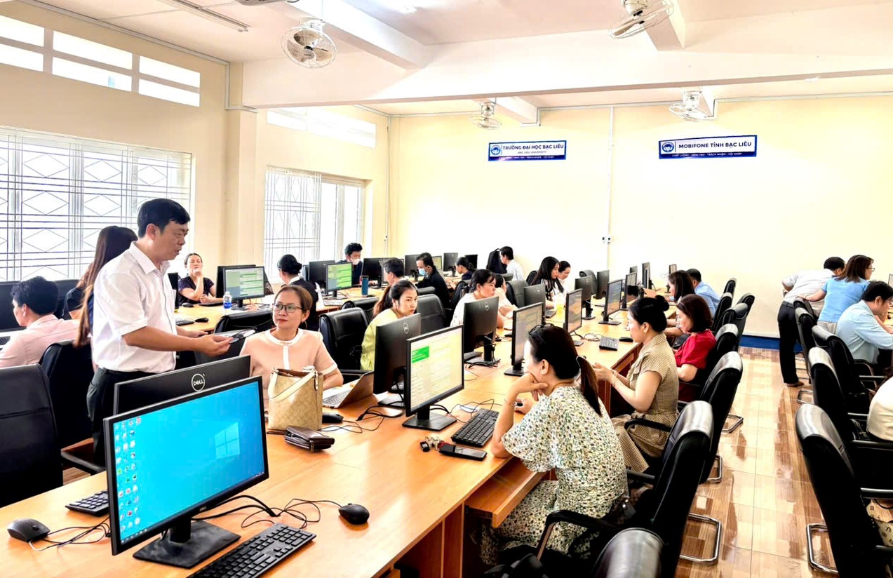 Tổ chức tập huấn sử dụng Hệ thống Quản lý lý lịch khoa học Trường Đại học Bạc Liêu